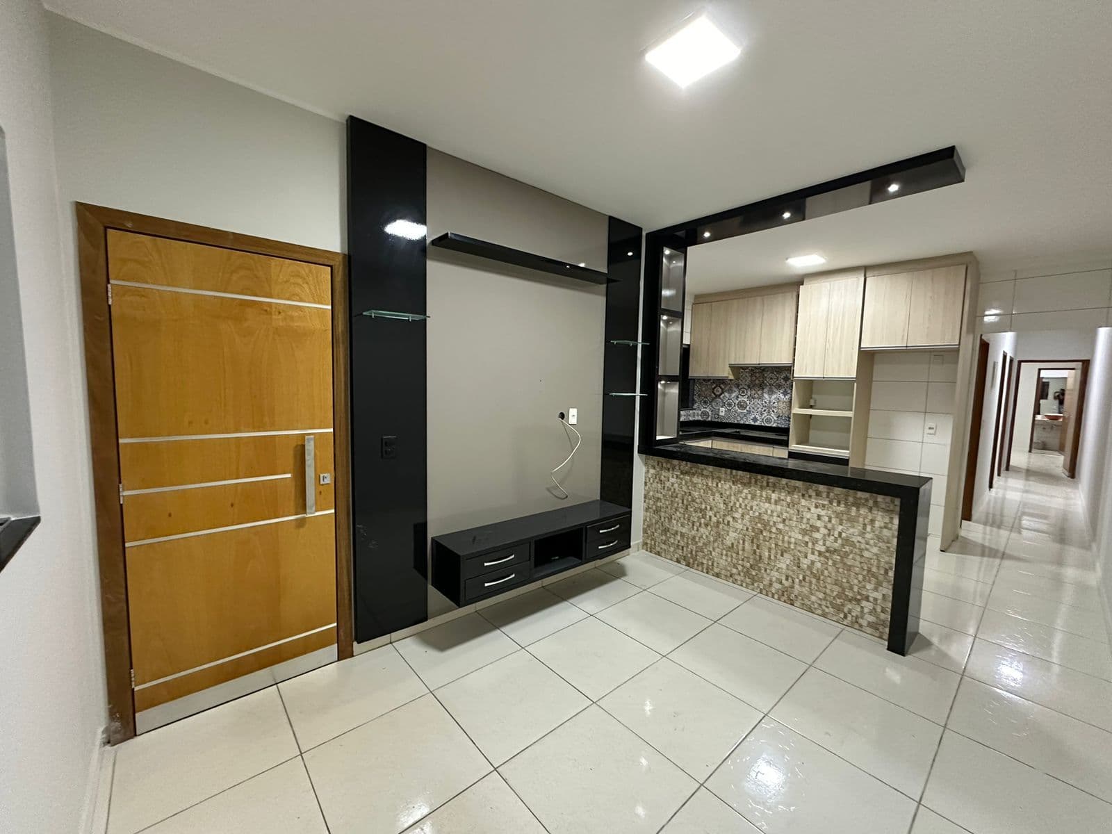 CASA NO RESIDENCIAL ARCO-ÍRIS