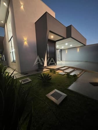 CASA NO BAIRRO PARQUE BRASÍLIA
