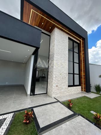 CASA NO BAIRRO PARQUE BRASÍLIA