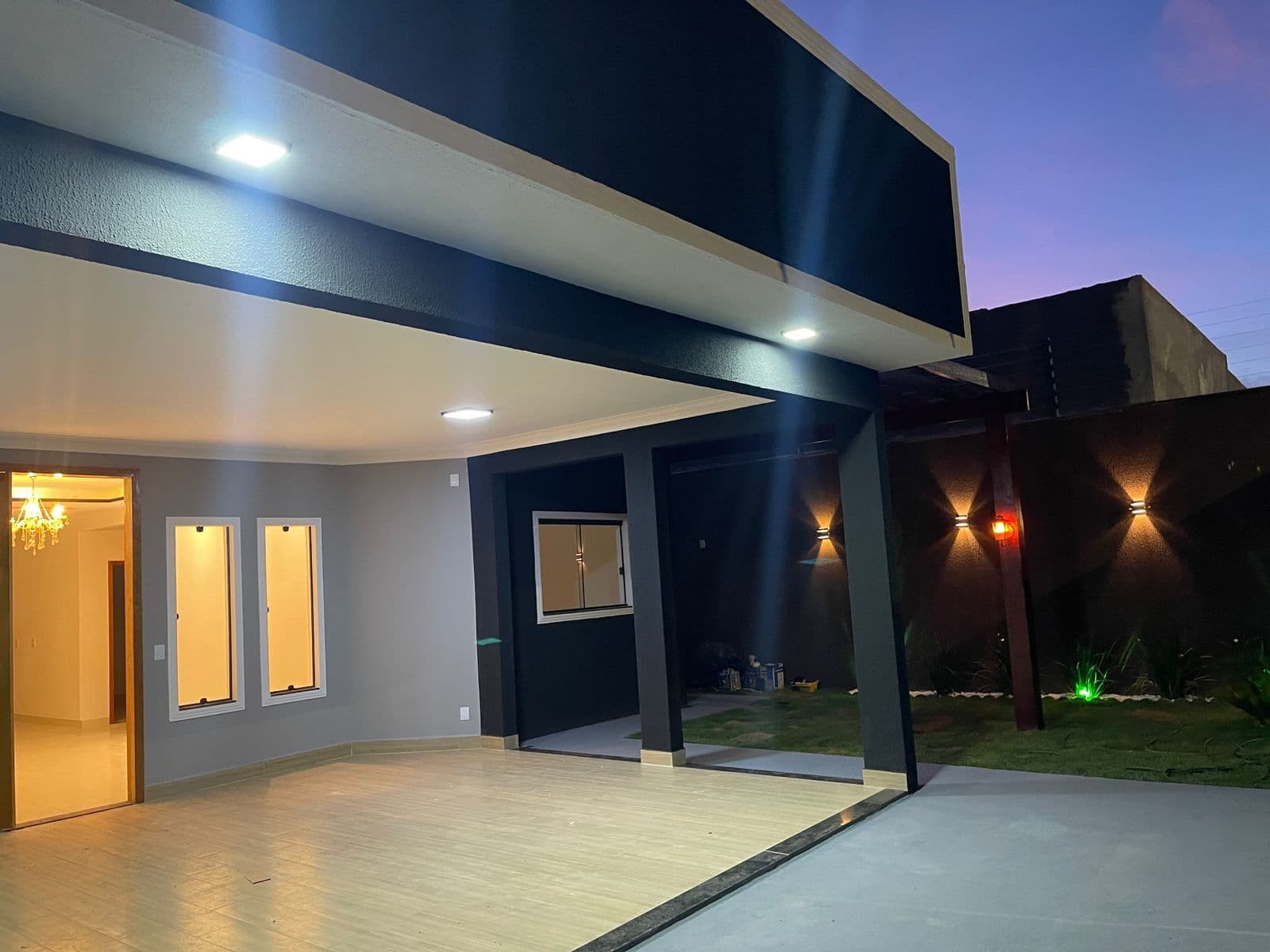 CASA NO BAIRRO ARAGUAIA