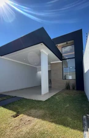 CASA NO BAIRRO CAMPOS DO JORDÃO