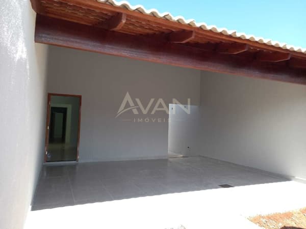 CASA NO BAIRRO MONTE SINAI