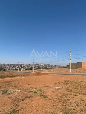 Vende-Se Ágio De Terreno No Ana Carolina