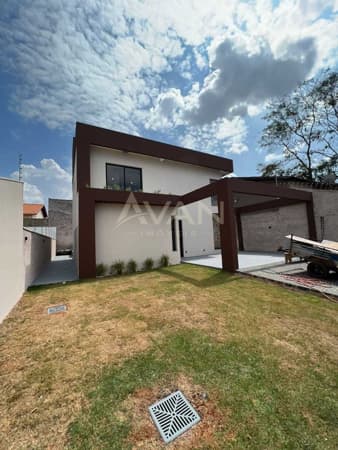 Sobrado Alto Padrão disponível para venda!! ✨️