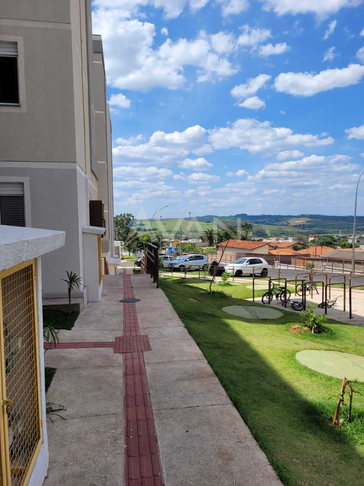 Apartamento de dois quartos Vila Jaiara