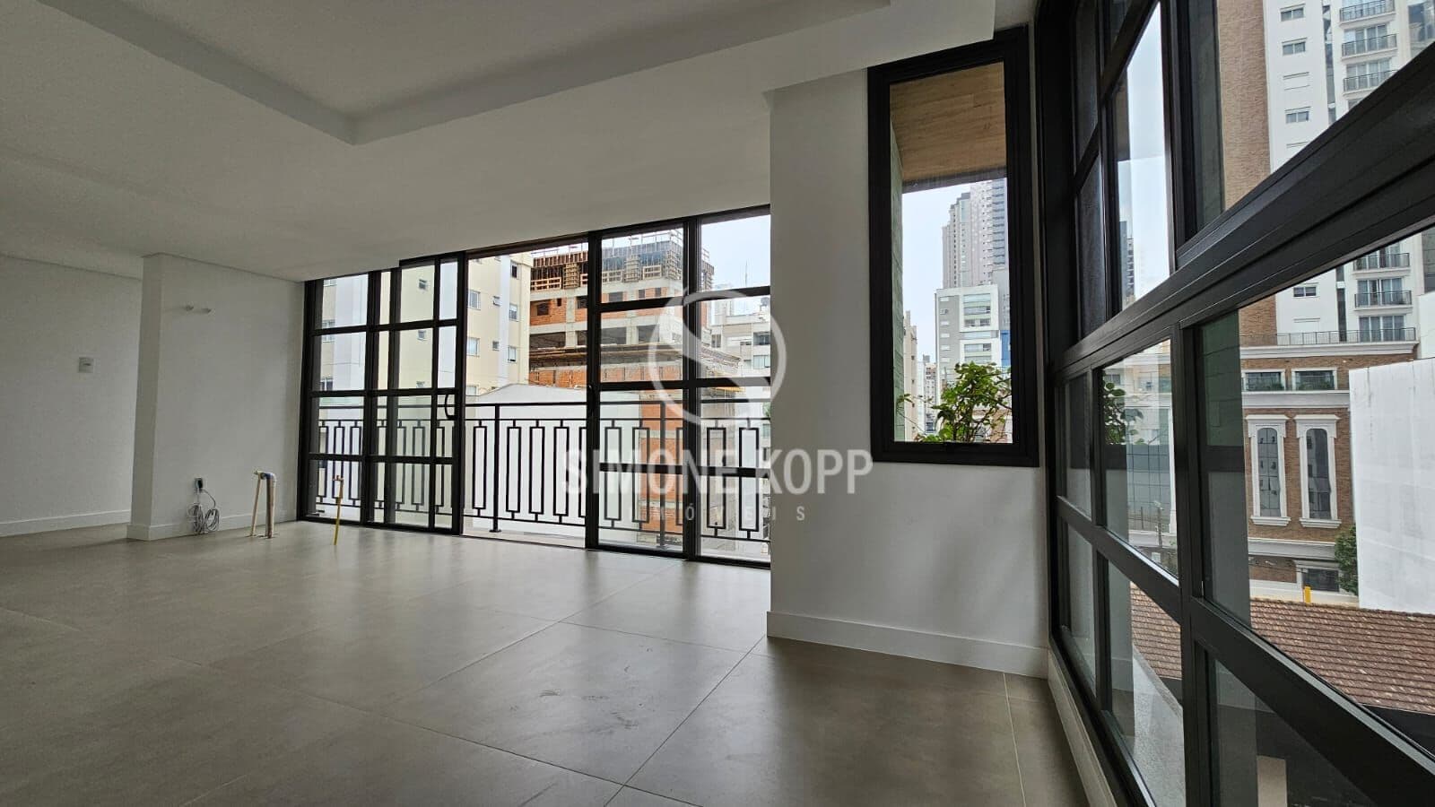 Apartamento Alto Padrão em Centro, Balneário Camboriú/SC