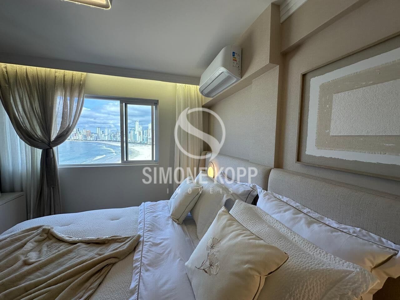 Apartamento em Pioneiros, Balneário Camboriú/SC