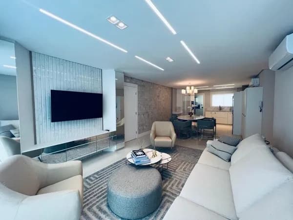Apartamento mobiliado à venda na Barra Sul de Balneário Camboriú