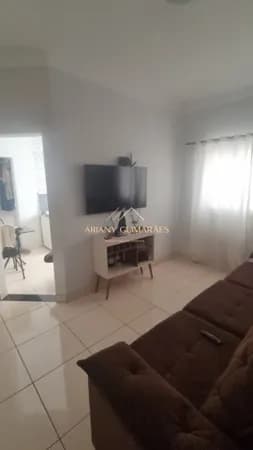 Apartamento em Jardim Califórnia, Patos de Minas/MG