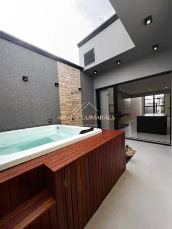 Casa em Patos de Minas - Afonso Queiroz