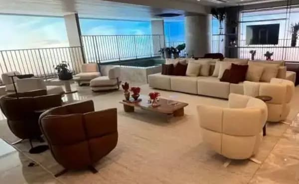 Autêntico Flamboyant Residencial