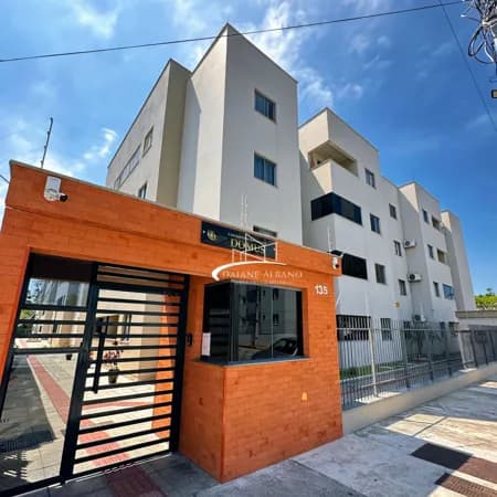 Apartamento à venda no bairro Coloninha, Araranguá/SC.