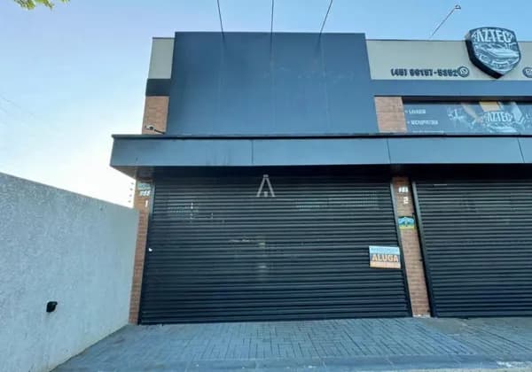 Sala comercial para locação na Av. Garibaldi, em localização estratégica próxima ao Charrua