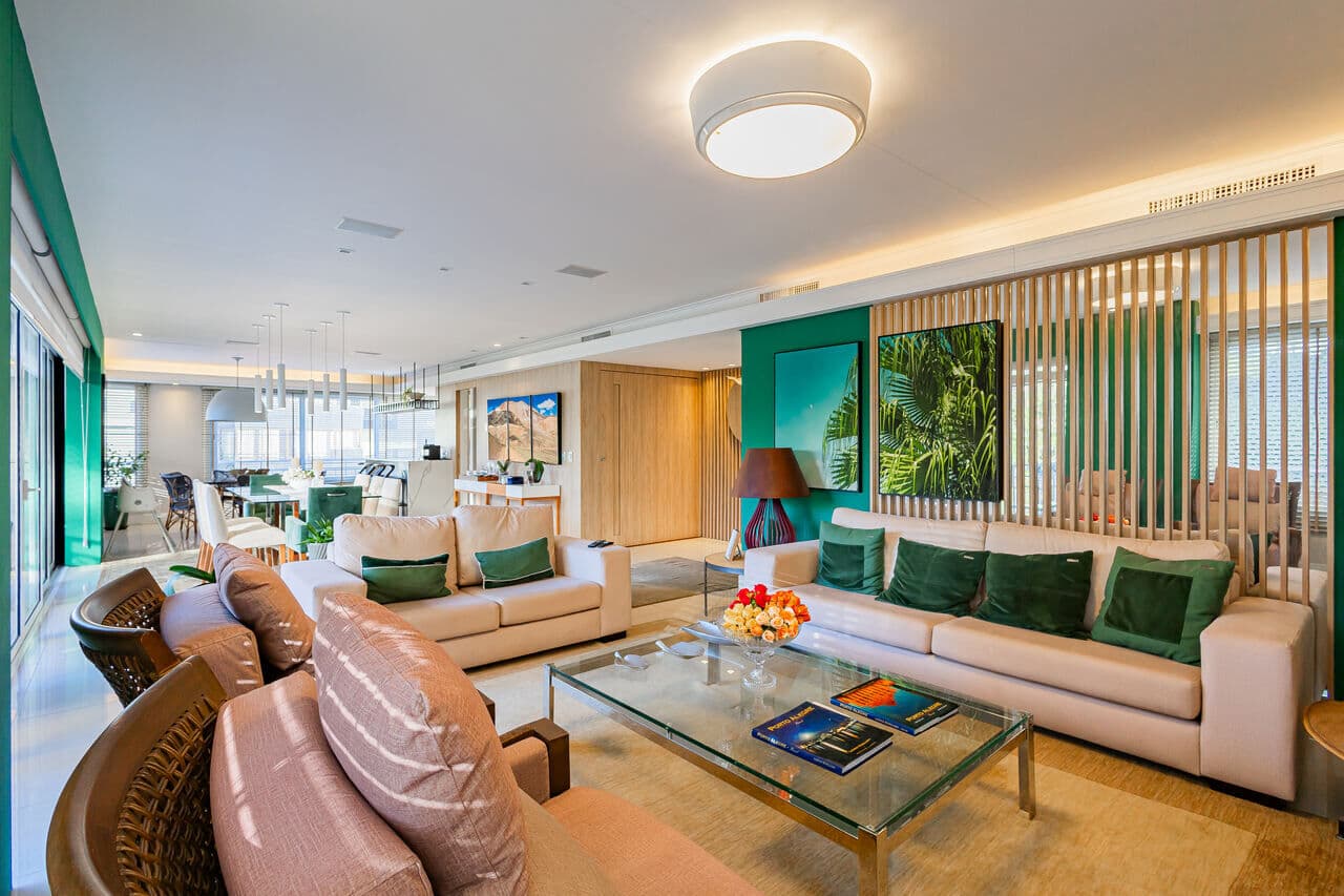 Apartamento 4 suítes - 1 por andar na Bela Vista!!!