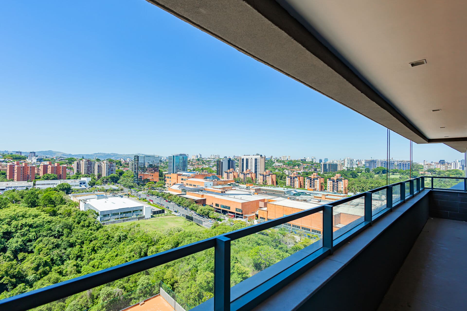 Apartamento 3 Suítes no Jardim Europa: Personalize seu Apartamento em Andar Alto
