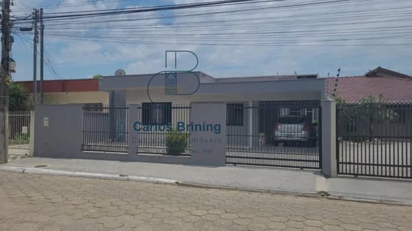 Casa Alvenaria para Venda em São João Itajaí-SC