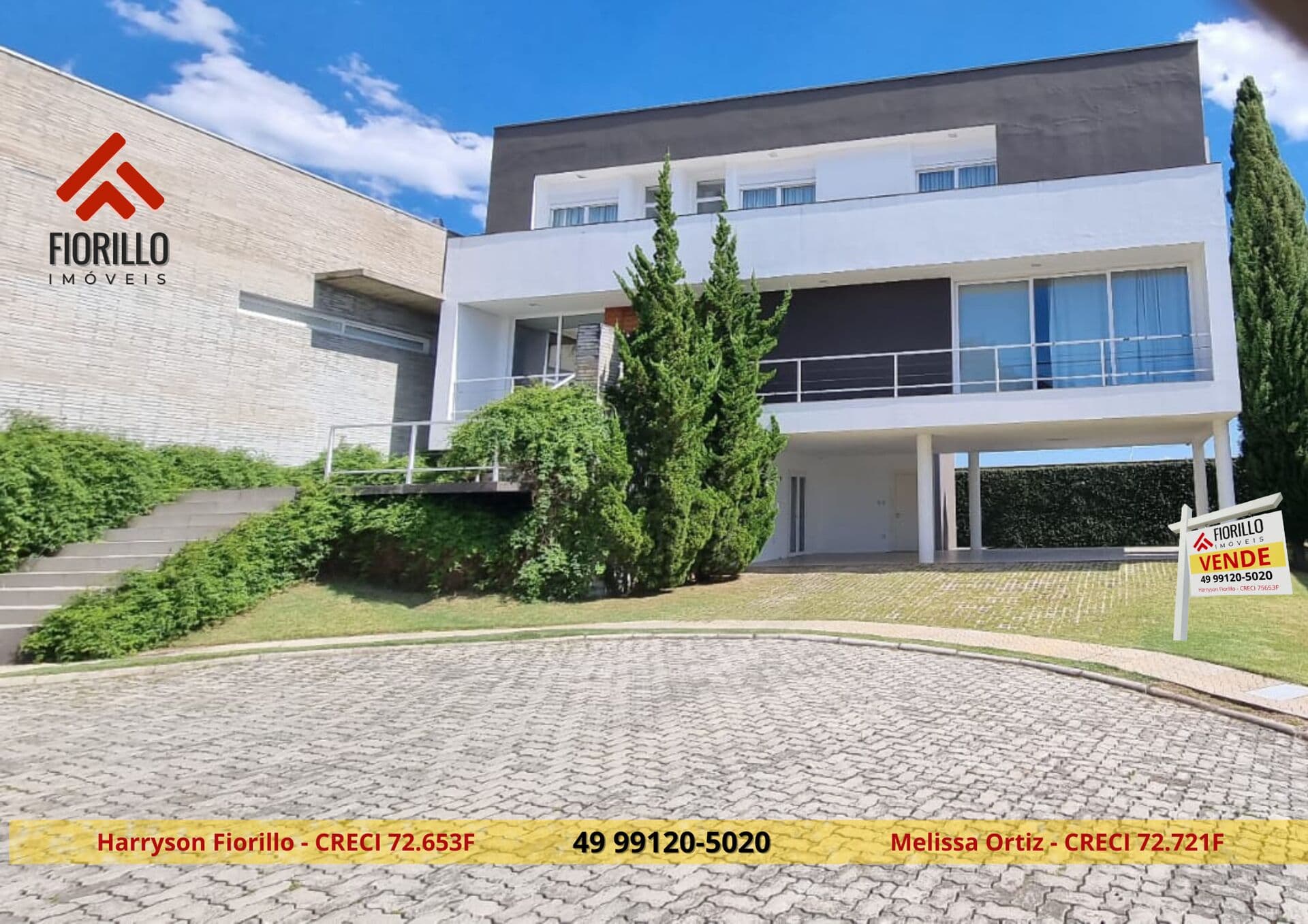 VENDE - Residência de Luxuosa