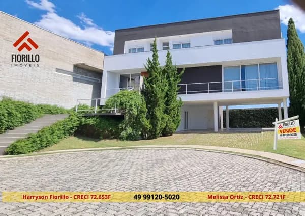 VENDE - Residência de Luxuosa