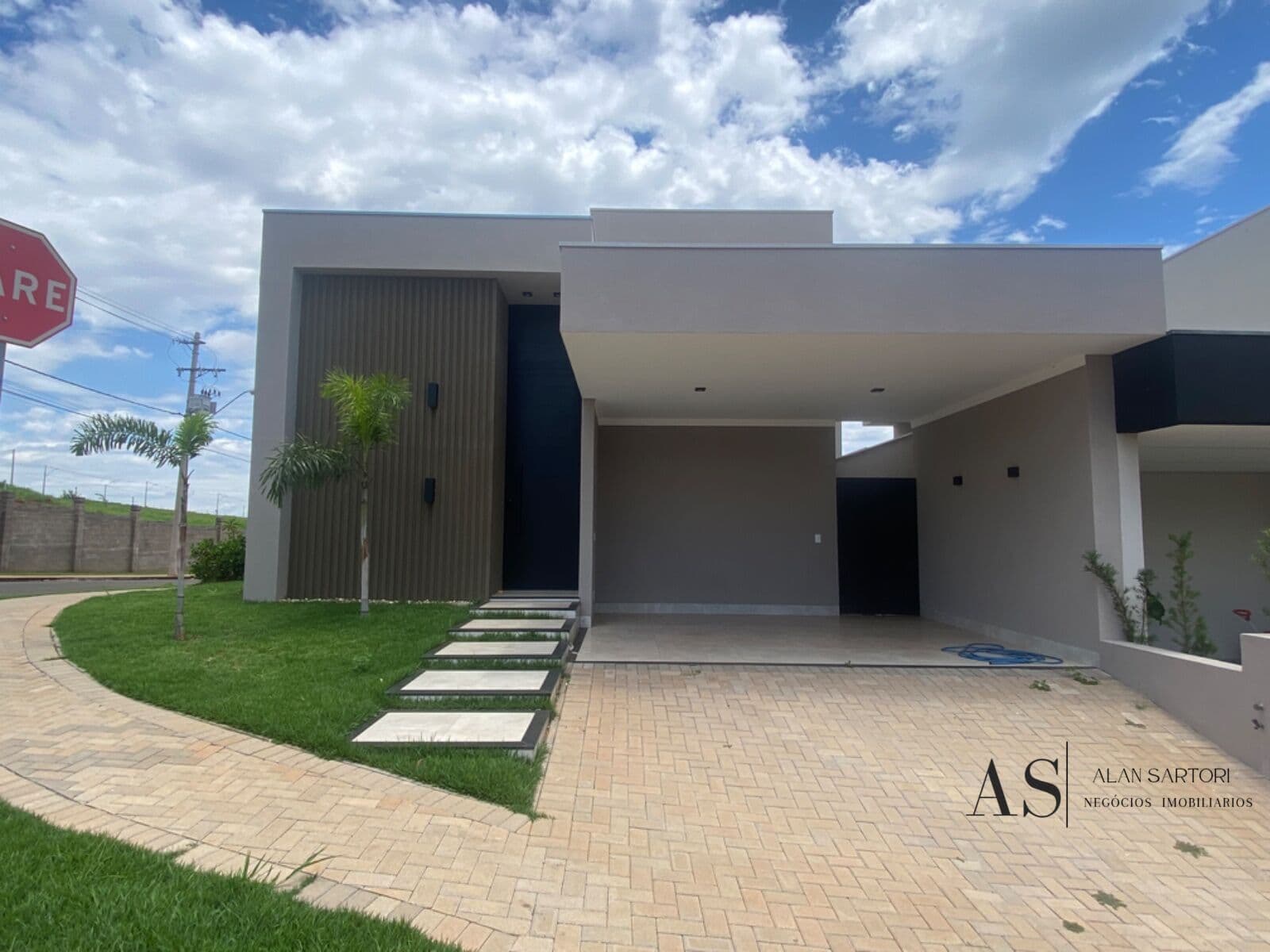 Casa de Condomínio em São José do Rio Preto - Residencial Maria Júlia