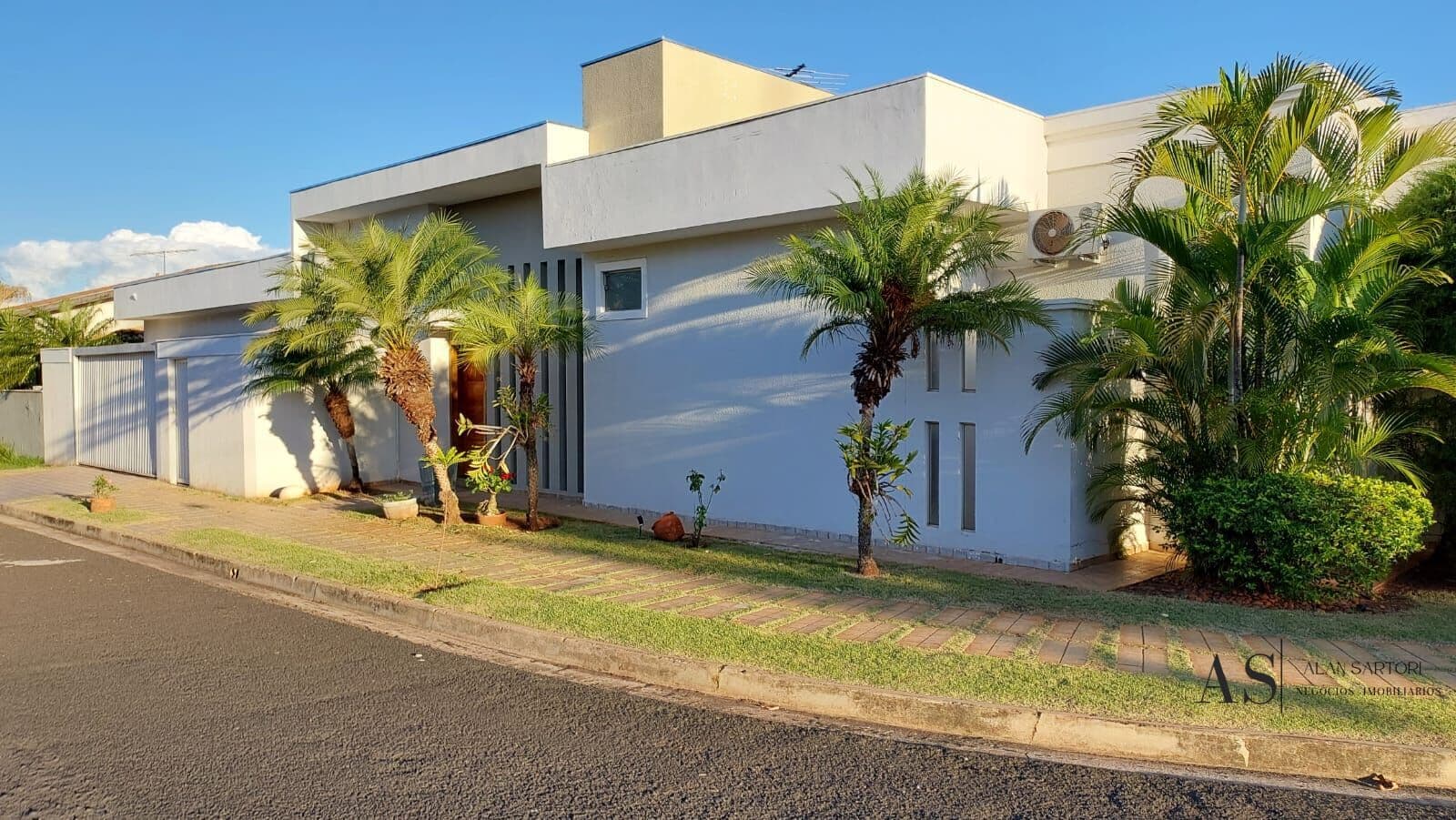 Casa de Condomínio em São José do Rio Preto - Jardim Yolanda