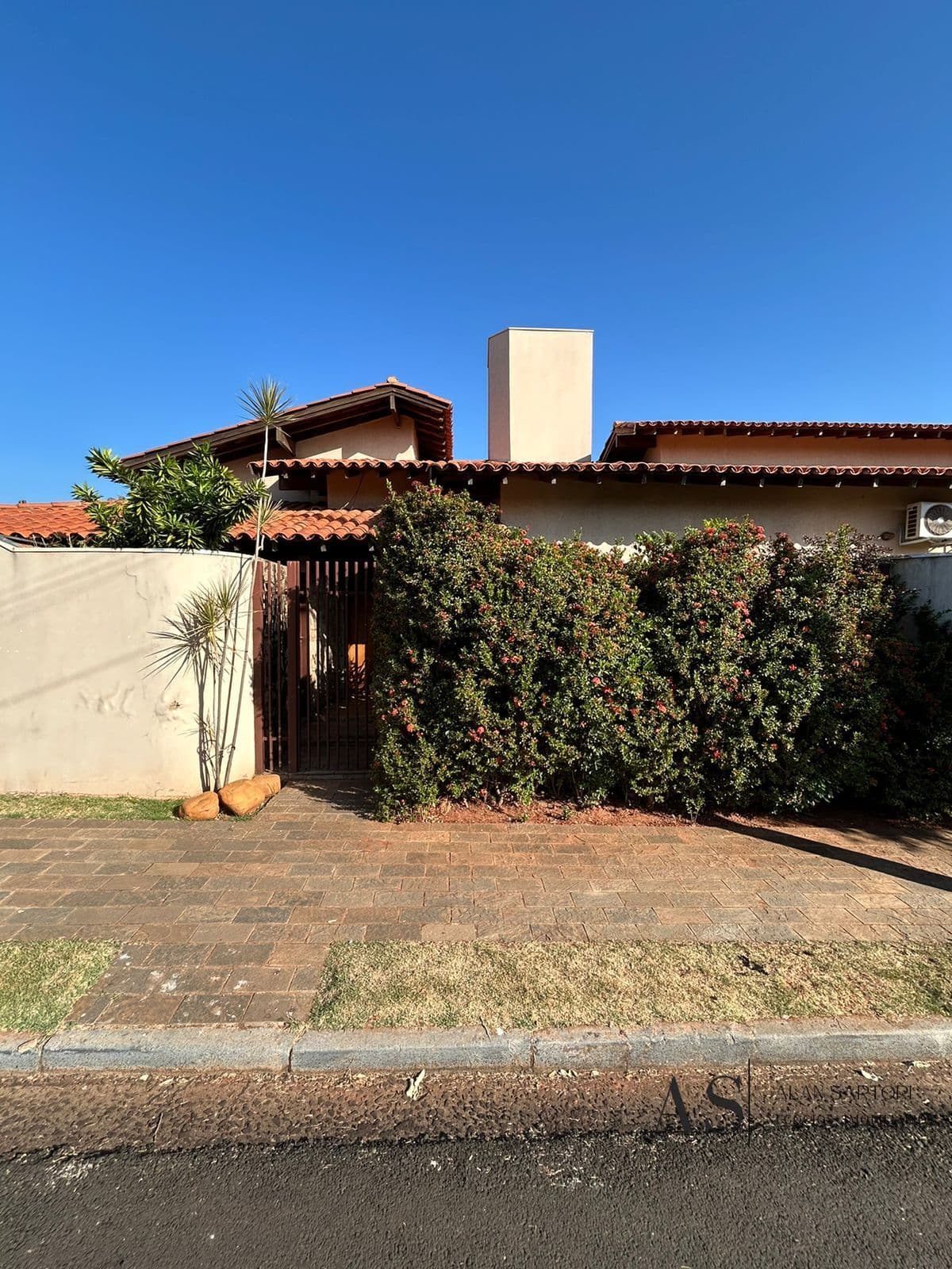 Casa em São José do Rio Preto - Jardim Tarraf II
