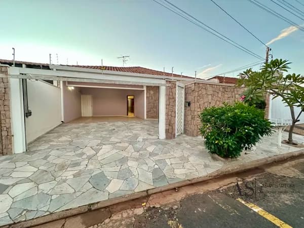 Casa em São José do Rio Preto - Alto Rio Preto