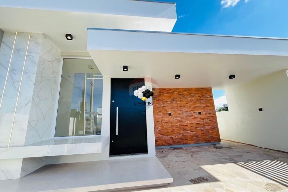 Vende-se Casa Sobrado Moderno e Luxuoso Bairro Mont Serrat em Canoas