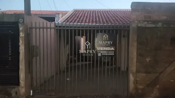 Casa em Londrina - Jardim Maria Celina