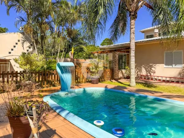 Casa com escritura pública à venda em Barbacena - Laguna/SC