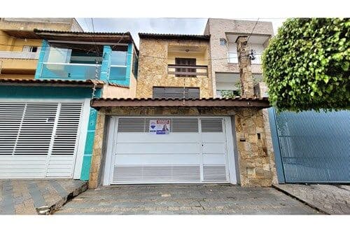 Sobrado com 3 dormitórios à venda, 209 m² por R$ 590.000 - Nova Petrópolis - São Bernardo do Campo/SP