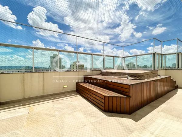 Cobertura Duplex em Ótima Localização