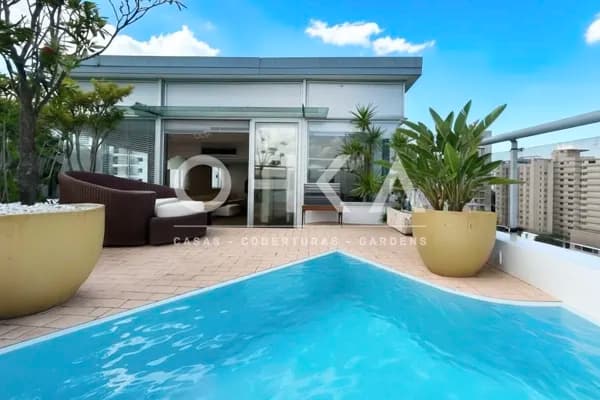 Charmosa Cobertura Duplex