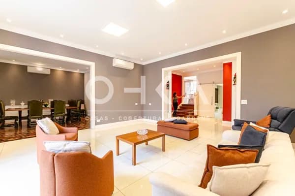 Confortável casa totalmente reformada