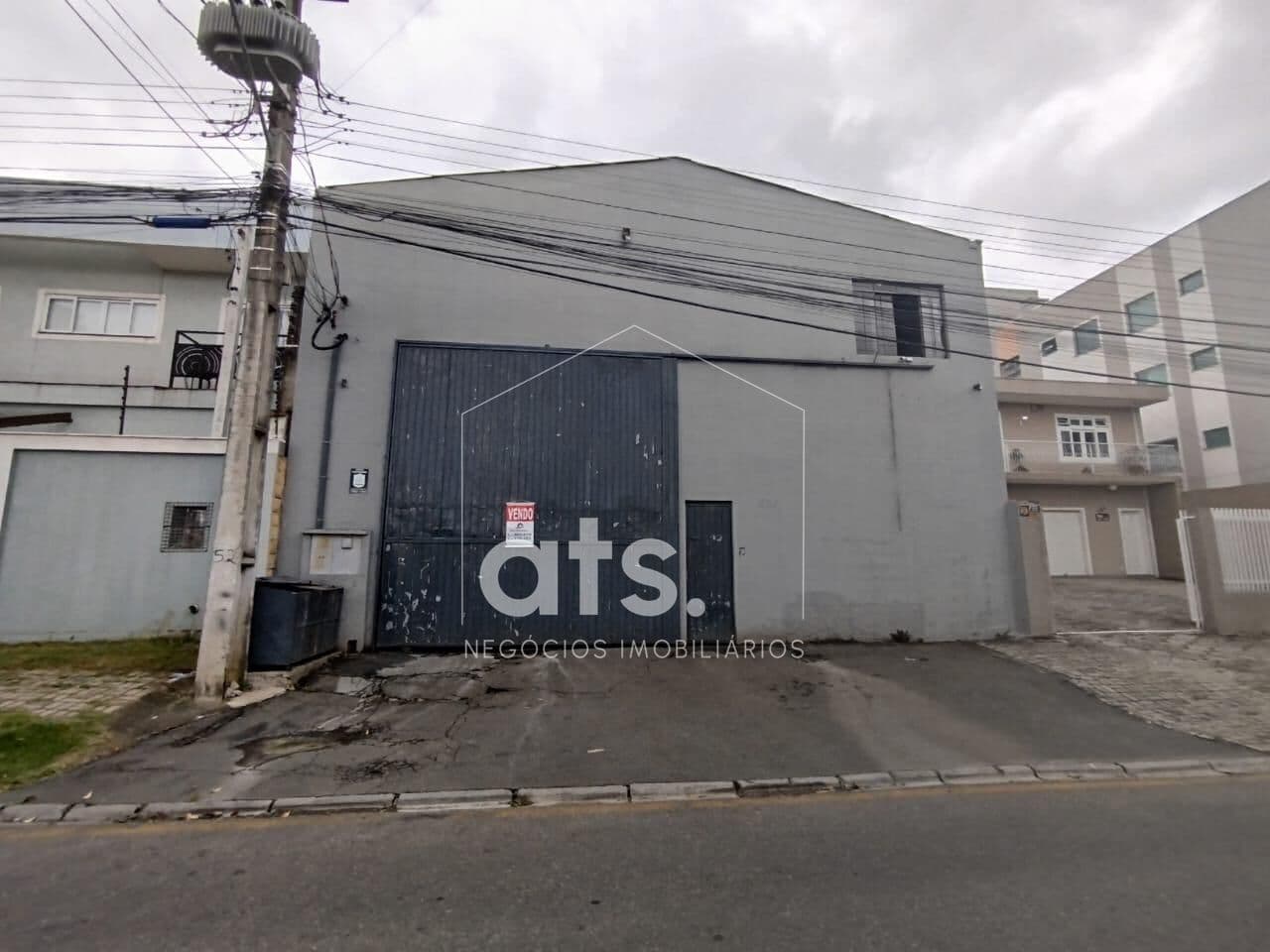 Barracão comercial para venda ou locação