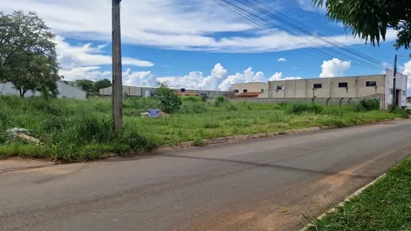 Lote/Terreno em Caldas Novas - Caldas do Oeste