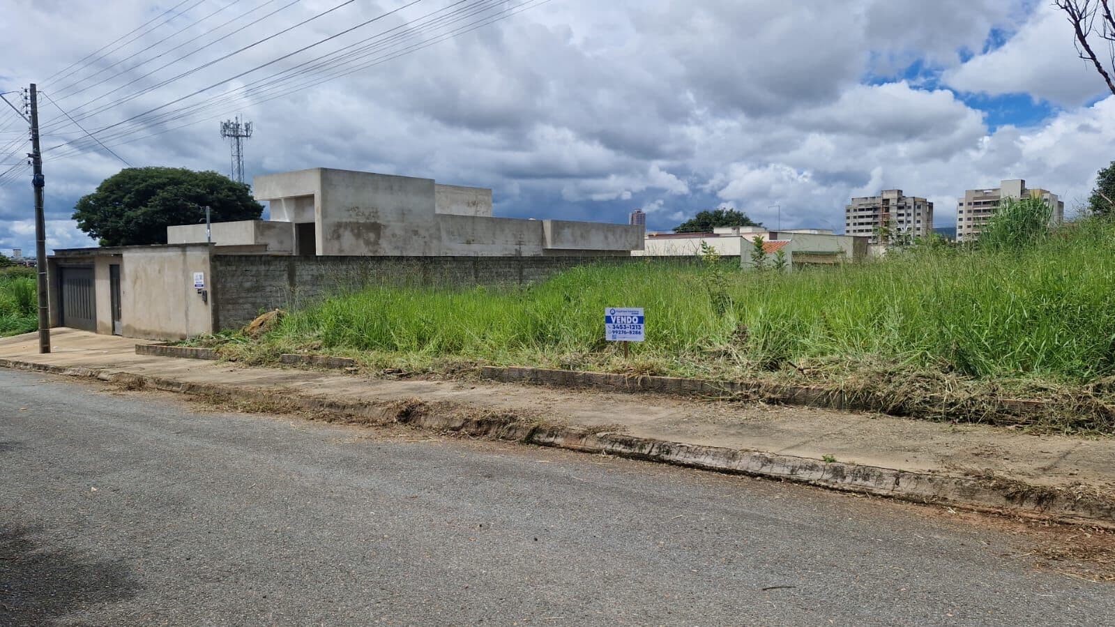 Terreno Lote em Do Turista 2ª Etapa, Caldas Novas/GO