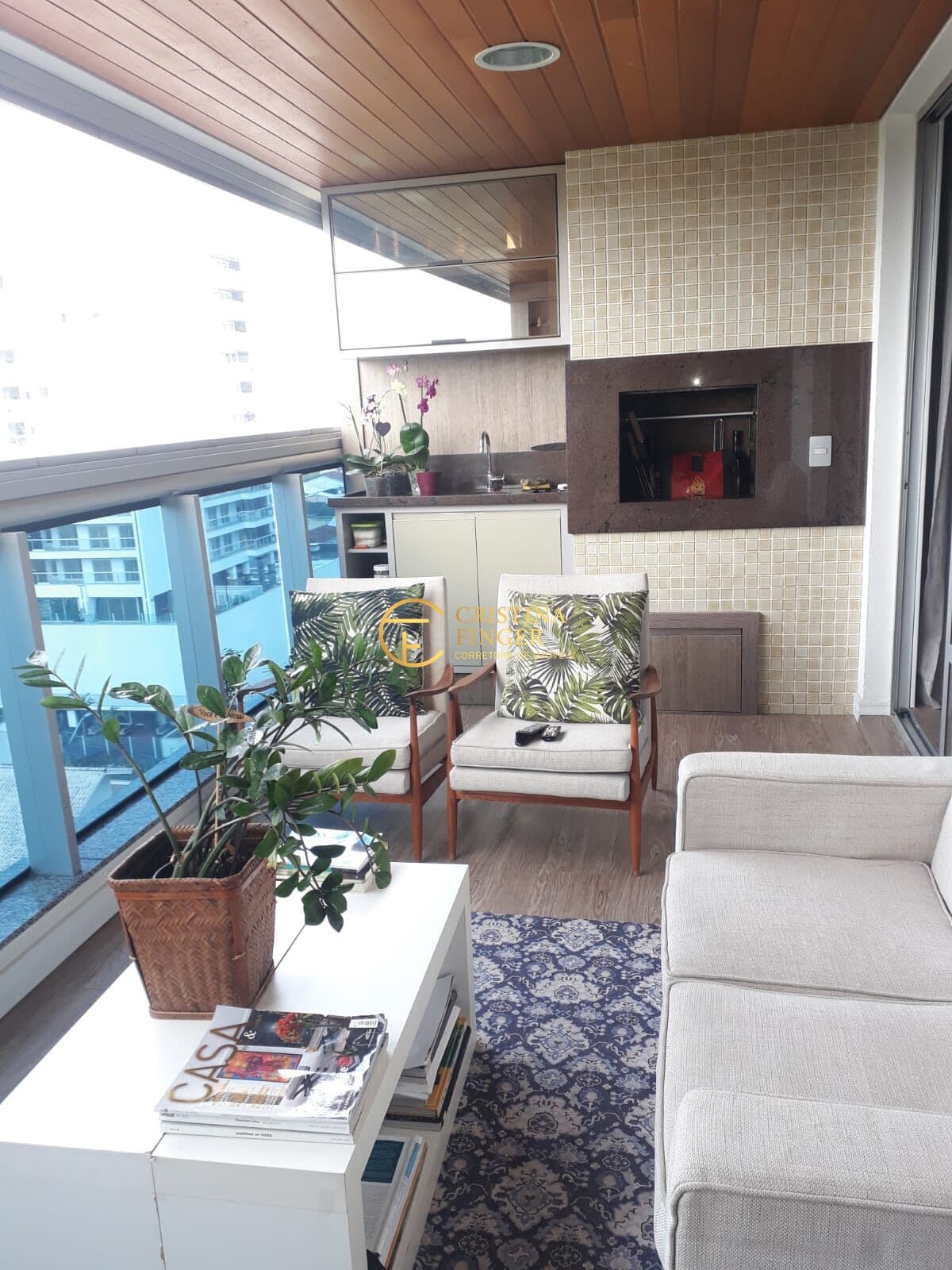 Apartamento mobiliado de 112m² com 3 dormitórios e 2 suítes no Levert – Pagani, Palhoça