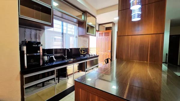 Apartamento Térreo, 89 m², 2 quartos, com Edícula - Aririu