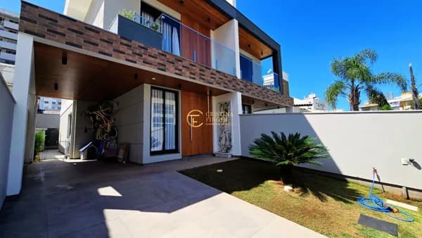 Casa Sobrado 123 m², 3 quartos,1 suíte Pagani, alto padrão