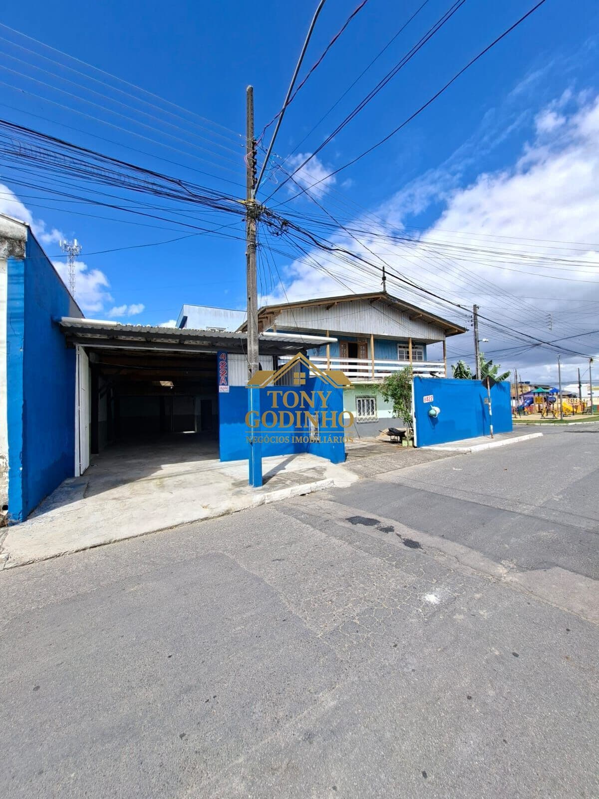 ✨ Oportunidade Imperdível no Bairro Cidade Nova – Casa com Terreno de Esquina com Grande Potencial! ✨