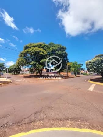 TERRENO NO JD. TROPICAL - PRÓXIMO A UNIGRAN