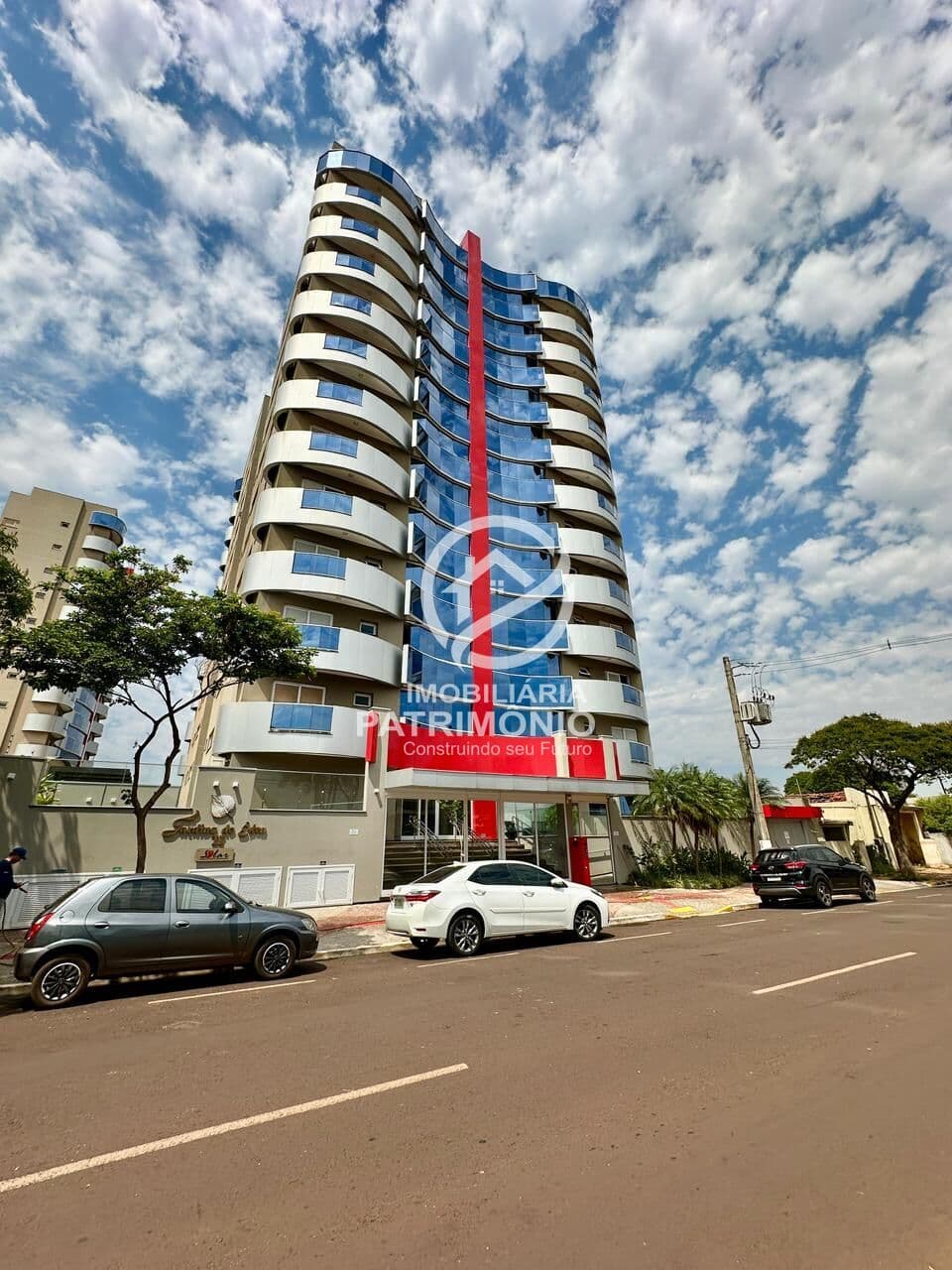 APARTAMENTO NO JD. DO EDEN