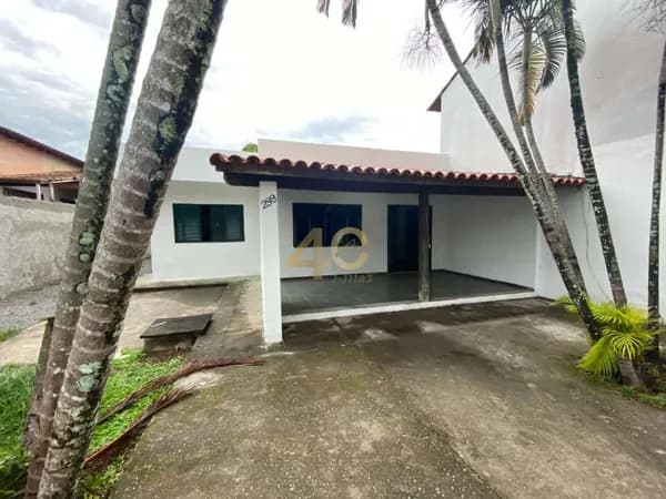Casa em Rio das Ostras - Centro