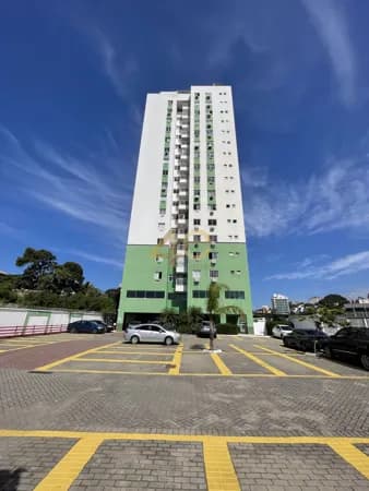 Apartamento em Macaé - Cancela Preta