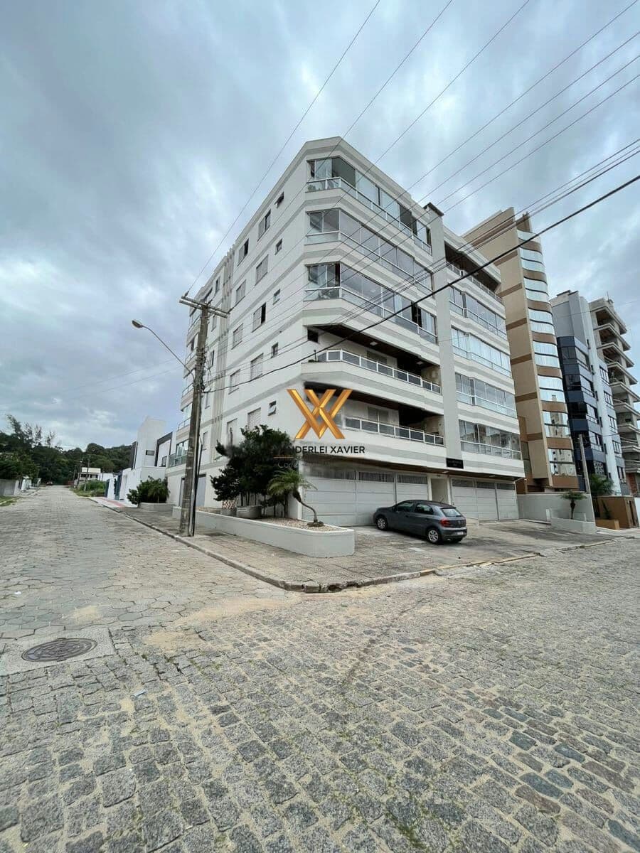 Apartamento em Mar Grosso, Laguna/SC