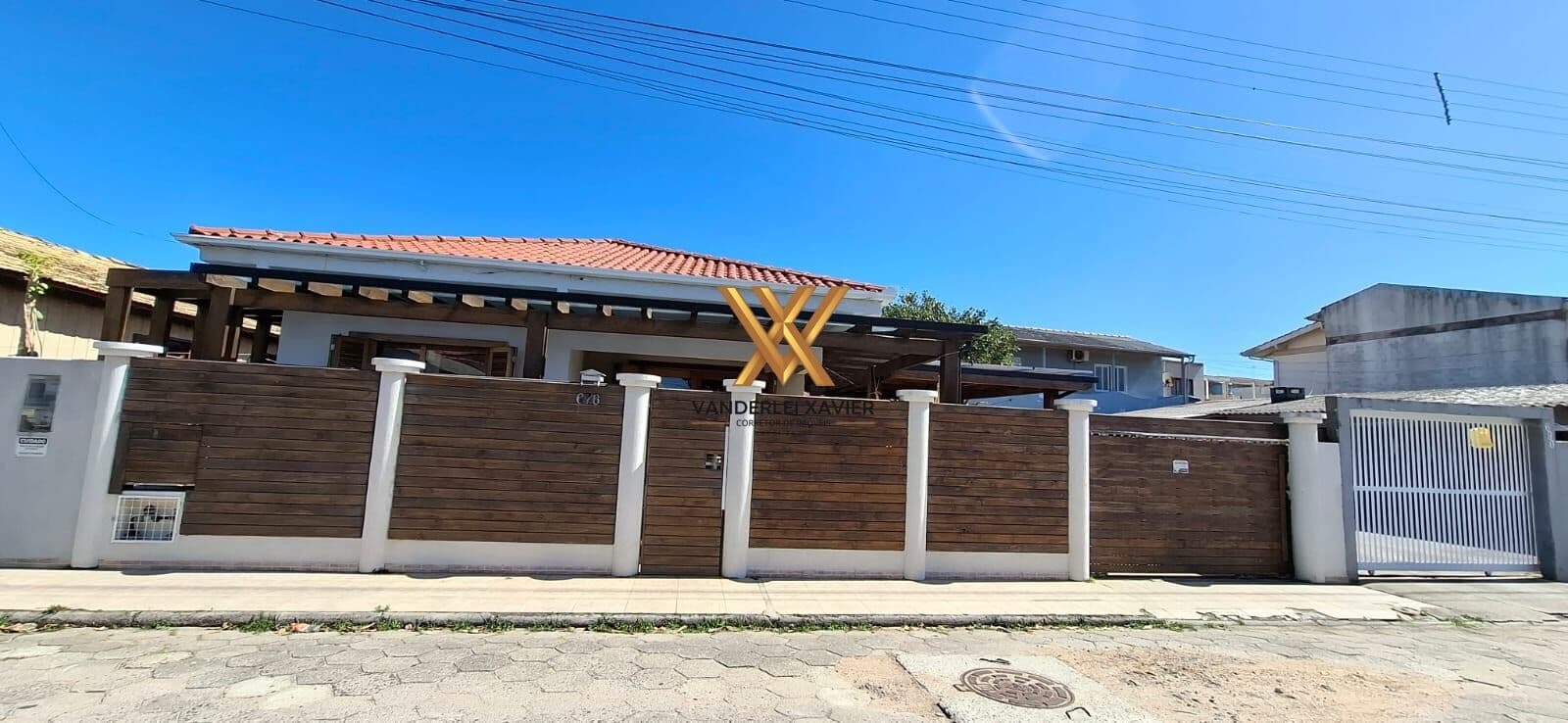 Casa em Laguna - Magalhães