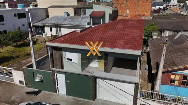 Casa em Laguna - Mar Grosso