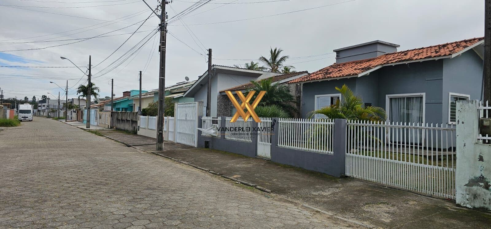 CASA A VENDA NO BAIRRO JARDIM AMÉRICA PORTINHO LAGUNA /SC