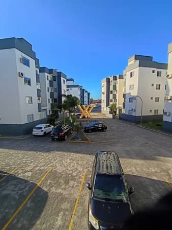 Apartamento à Venda no Residencial Porto dos Açores – Bairro Portinho, Laguna/SC