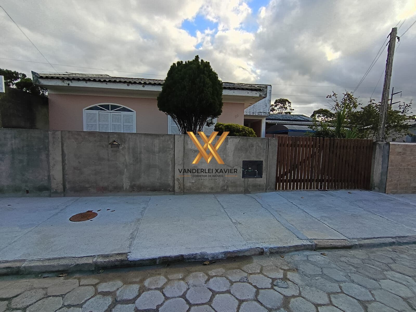Casa à Venda no Bairro Portinho – Laguna/SC